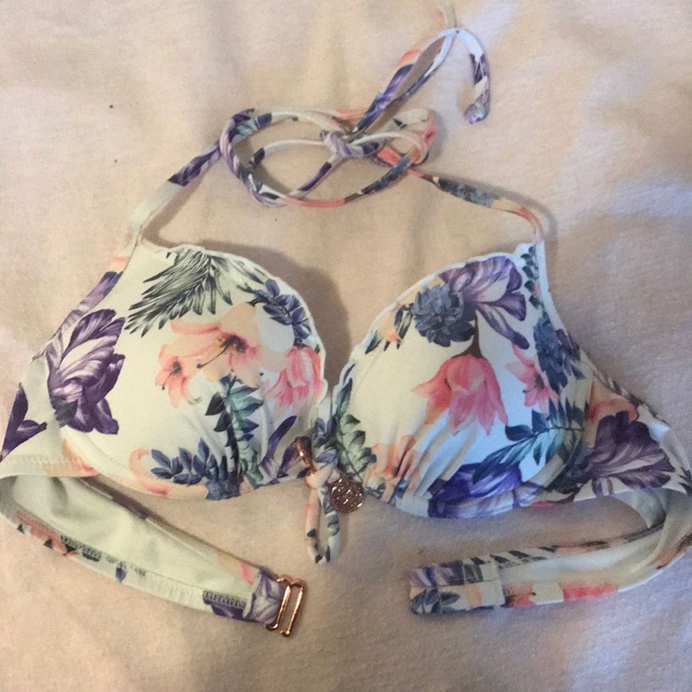 Floral bikini top